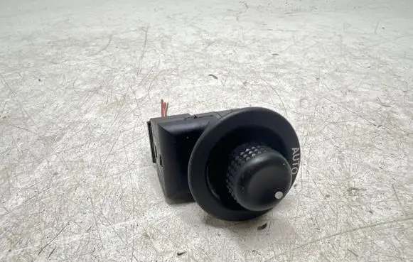 Land Rover Range Rover Sport L320 Steering wheel adjustment switch 03930376