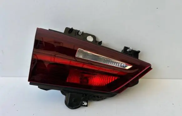 BMW X2 F39 Rear/tail lights set F03689100