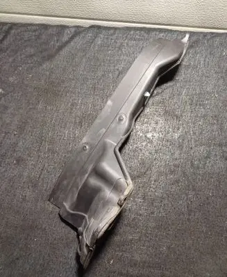 BMW 5 F10 F11 Heat shield in engine bay 7204336 74850610