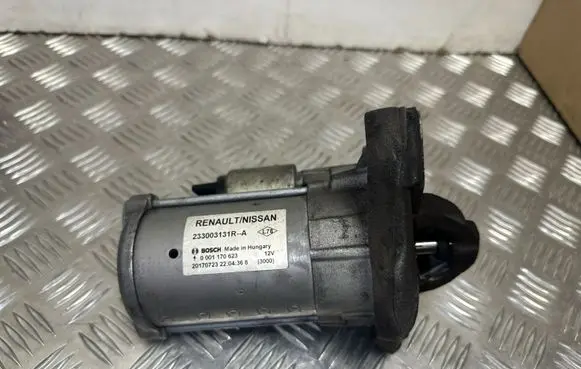 Nissan X-Trail T32 Starter motor 233003131R