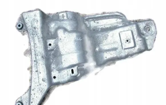 Audi A6 C7 Heat shield in engine bay 
