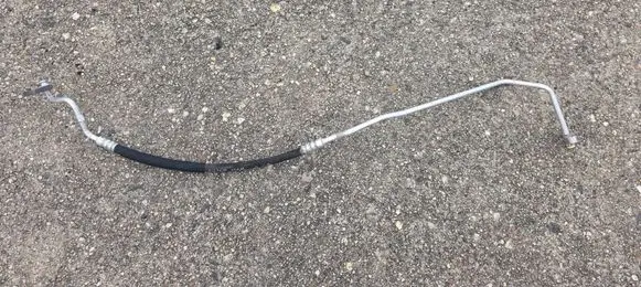 Air conditioning (A/C) pipe/hose