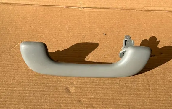 Renault Trafic II (X83) Front interior roof grab handle 8200000099