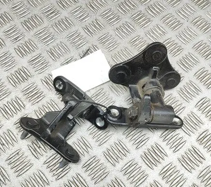 Mercedes-Benz ML W166 Rear door hinge set A1667300237 A1667300437