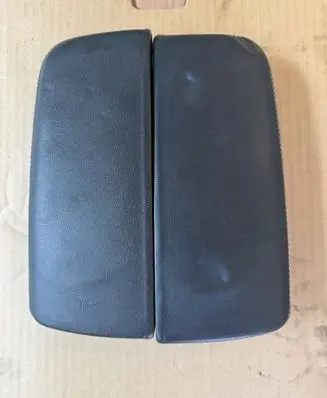 Audi SQ7 Armrest 