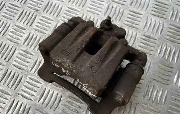 Hyundai ix35 Rear brake caliper