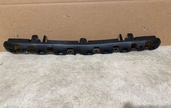 Mercedes-Benz E W213 Front bumper mounting bracket A2138854706