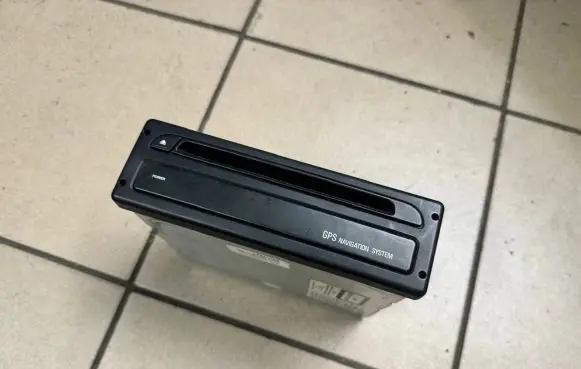 BMW 5 E39 Navigation unit CD/DVD player 65906915035 902201591231 22SY59123B