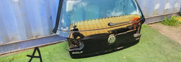 Volkswagen Golf VI Tailgate/trunk/boot lid