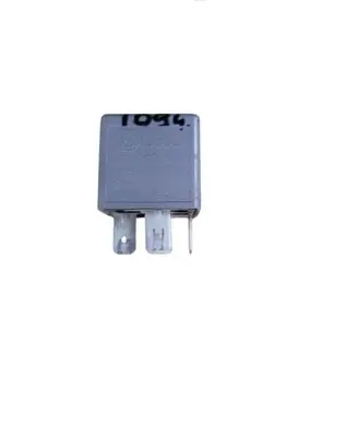 Audi A4 S4 B5 8D Other relay 191927841