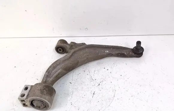 Front lower control arm/wishbone