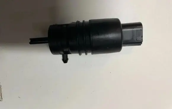 BMW X5 E70 Windscreen/windshield washer pump 6934160