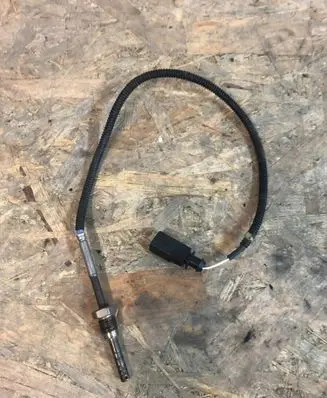 Audi A4 S4 B8 8K Exhaust gas temperature sensor 059906088AK