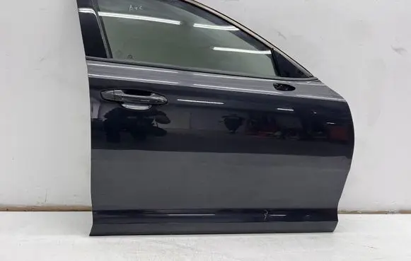 KIA Stinger Front door 