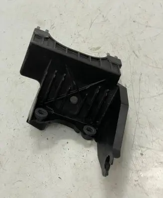 Mercedes-Benz CLA C117 X117 W117 ABS pump bracket A2464300210