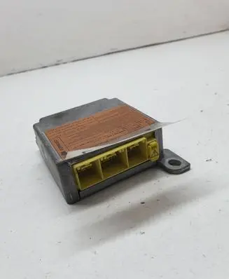 Nissan X-Trail T30 Airbag control unit/module 988208H405 040131