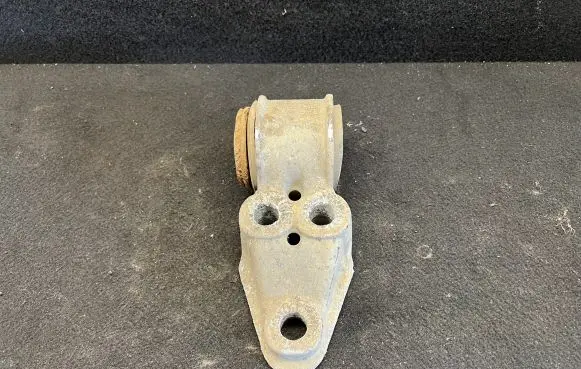 Audi A6 S6 C5 4B Rear axle beam mounts housing 