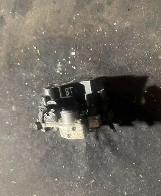 KIA Sportage Fuel injection high pressure pump 0445010121 3310027400