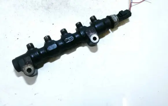 Fuel main line pipe