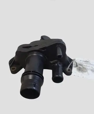 Jaguar XF X250 Thermostat/thermostat housing
