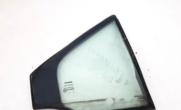 Nissan Primera Rear vent window glass 