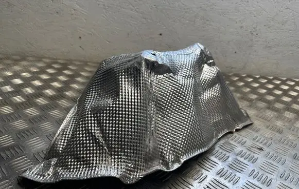 Porsche Cayenne (9Y0 9Y3) Heat shield in engine bay 4M0825621