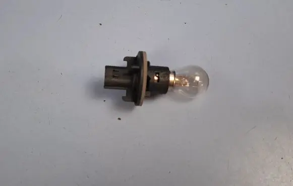 Land Rover Freelander Tail light bulb cover holder AMR4003