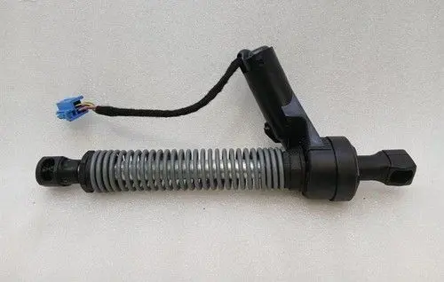 BMW M4 G82 G83 Tailgate/trunk strut/damper 7487636
