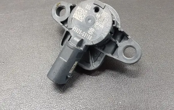 Hyundai i30 Airbag deployment crash/impact sensor 95920G3100