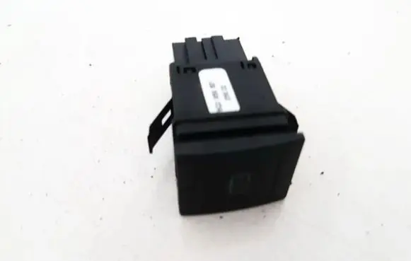 Volkswagen Polo Windscreen/window heater switch 6q0959621