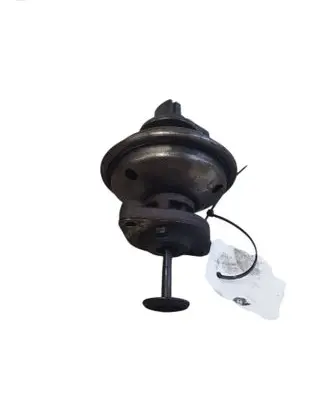 BMW 1 E81 E87 EGR valve 7801942