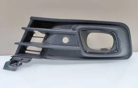 Renault Captur Front fog light trim/grill 261A35462R