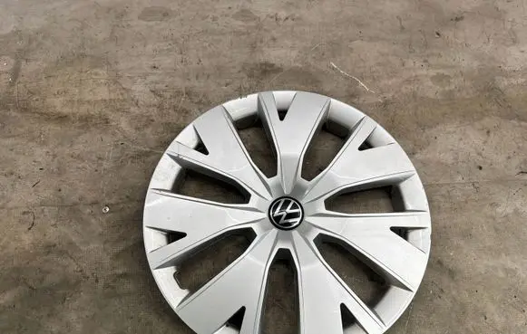 Volkswagen T-Cross R16 wheel hub/cap/trim 2GM601147A