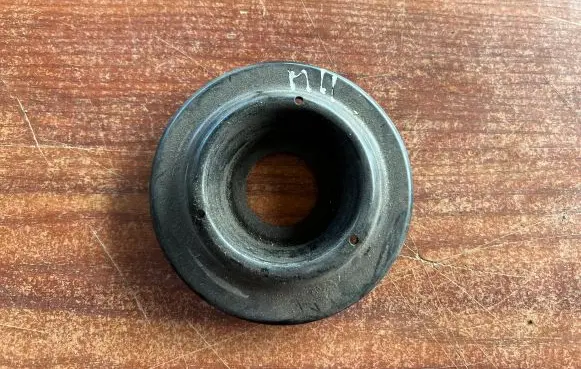 Seat Mii Coil spring mount 6R0412341A
