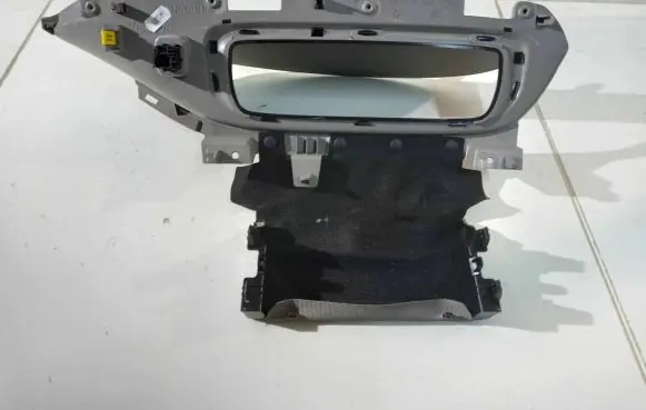 Renault Zoe Dashboard trim 682403850R