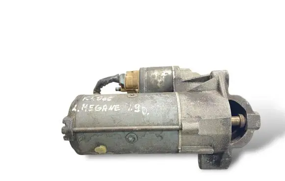 Renault Megane II Starter motor 8200628419A DZR441