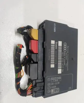 Audi A4 S4 B7 8E 8H Comfort/convenience module 8E0959433BK 00002729C4 01523892