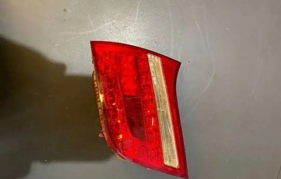 Audi A6 S6 C6 4F Tailgate rear/tail lights 043849