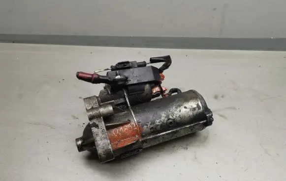 Renault Trafic II (X83) Starter motor
