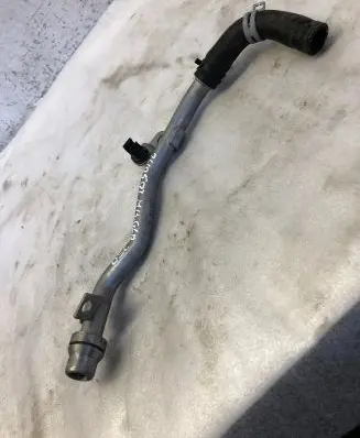 Mercedes-Benz GLA H247 Engine coolant pipe/hose A2822034200