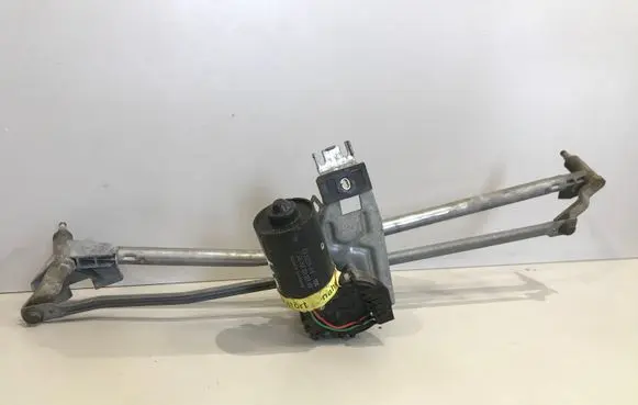 Audi A6 S6 C4 4A Front wiper linkage and motor 4A1955023C 3397020259 0390241330
