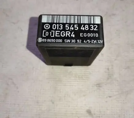 Mercedes-Benz Vito Viano W639 Other relay 0135454832 898690000