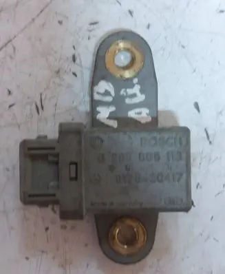 Mercedes-Benz A W168 ESP acceleration yaw rate sensor 0265005113