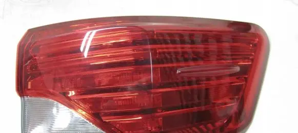 Toyota Avensis T270 Rear/tail lights