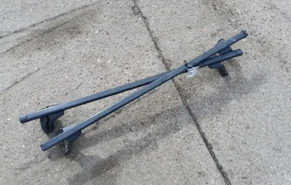 Volkswagen Caddy Roof bar rail