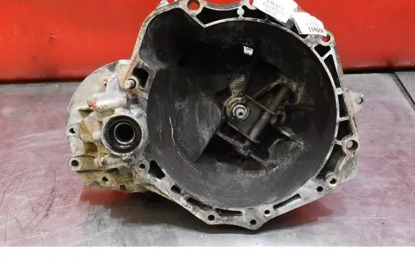 Manual 6 speed gearbox