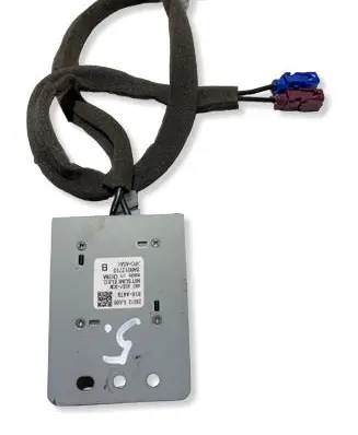Nissan Navara D23 Aerial GPS antenna 282125JU0B R16A479 BAR012710