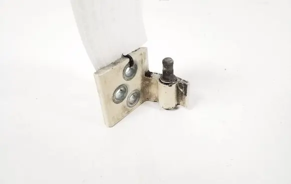 Mercedes-Benz Vito Viano W639 Front door lower hinge A6397200137