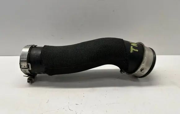 Volkswagen Touareg II Intercooler hose/pipe 7P0145708B