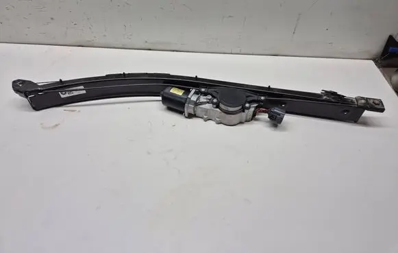 Chrysler Town u0026 Country V Sliding door motor 68060498AGA